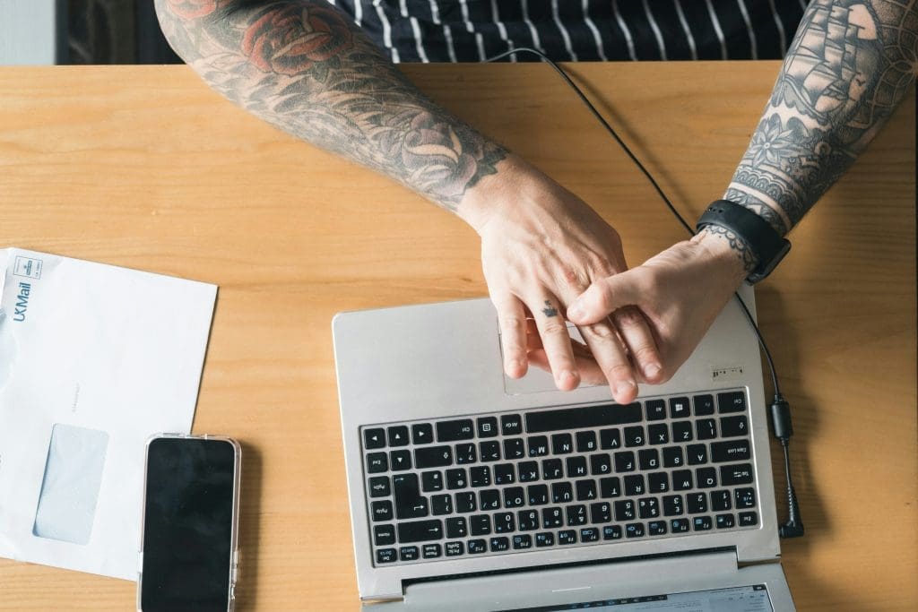 Business Owner with problems finding a good agency.